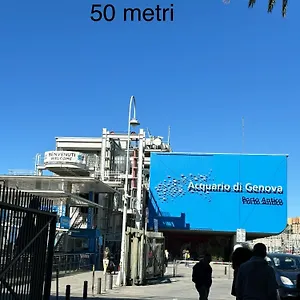 Al Ponte Reale , Genova Italia